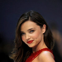 Miranda Kerr walks in David Jones Spring Summer 2011 pictures | Picture 63397